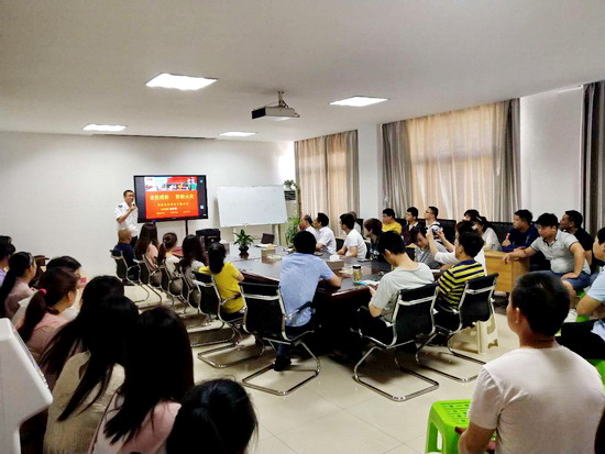 得潤電氣 400-128-7988 得潤電氣 400-128-7988