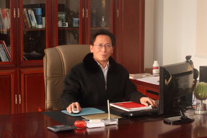 得潤電氣 董事長 專注開關(guān)柜配電箱30年 聯(lián)系電話:400-0551-777 qq:3176885416 得潤電氣 董事長 專注開關(guān)柜配電箱30年 聯(lián)系電話:400-0551-777 qq:3176885416