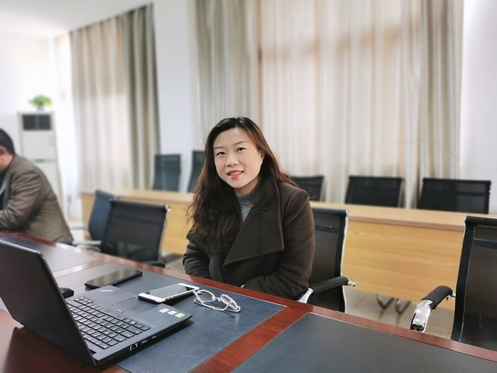 倪靜.jpg 倪靜.jpg