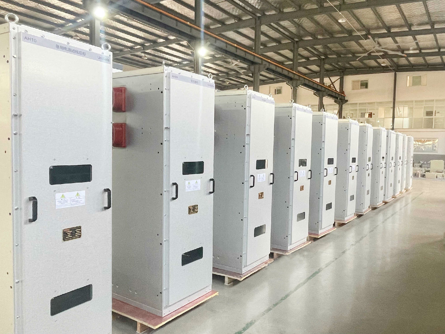 ABB中壓開(kāi)關(guān)柜UniSafe ABB中壓開(kāi)關(guān)柜UniSafe