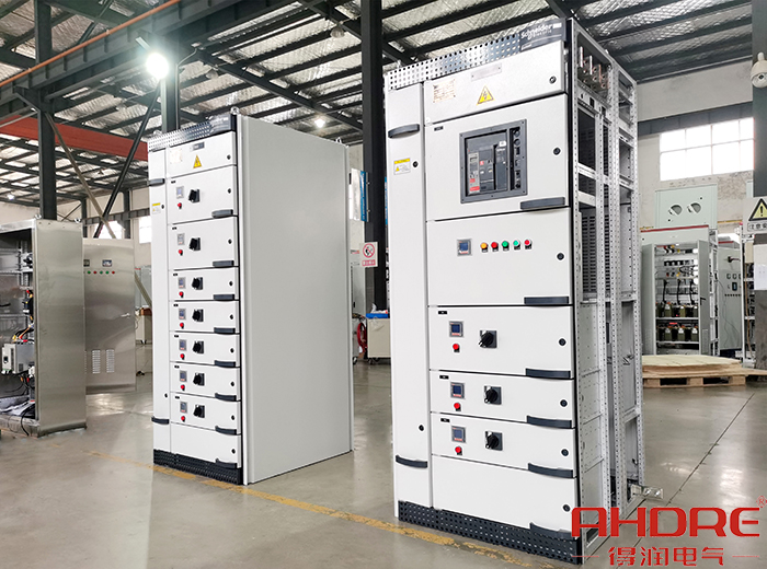 Blokset低壓開關(guān)柜2.jpg Blokset低壓開關(guān)柜2.jpg