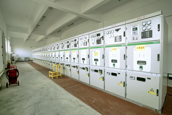 施耐德10KV開關(guān)柜MVnex 得潤電氣生產(chǎn) 400-128-7988 施耐德10KV開關(guān)柜MVnex 得潤電氣生產(chǎn) 400-128-7988