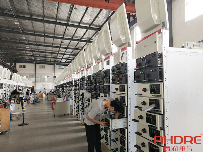 MNS2.0低壓柜.jpg MNS2.0低壓柜.jpg