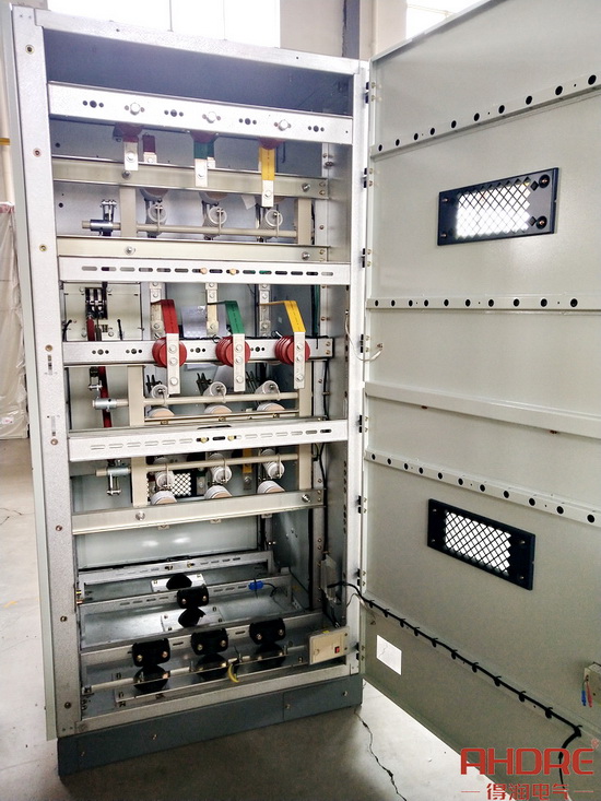 10KV旁路柜背面 10KV旁路柜背面