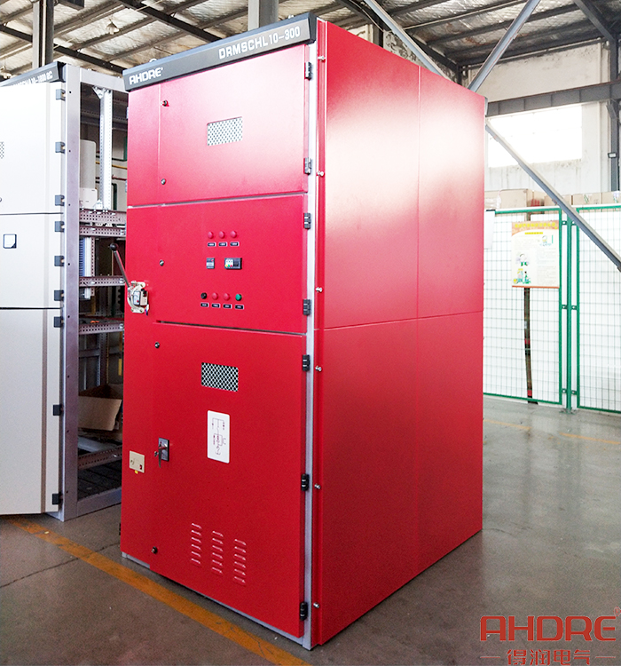 10KV高壓無功補(bǔ)償裝置.jpg 10KV高壓無功補(bǔ)償裝置.jpg